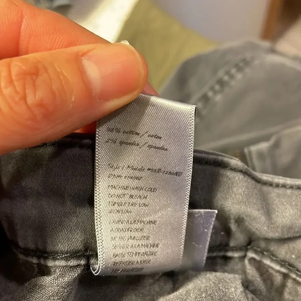 Blanknyc dark gray cargo woman’s jeans